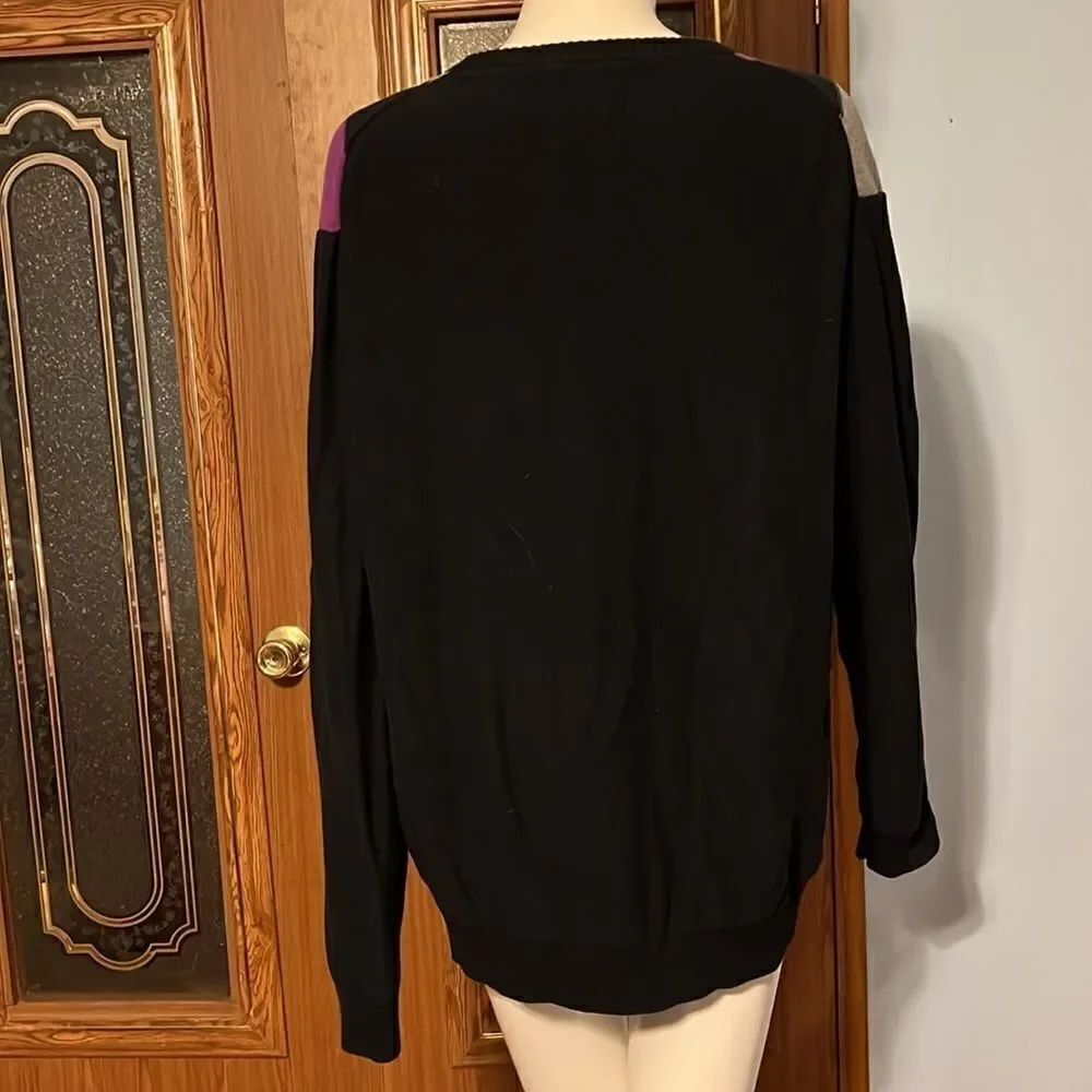 Express Sweater - Picture 4 of 6